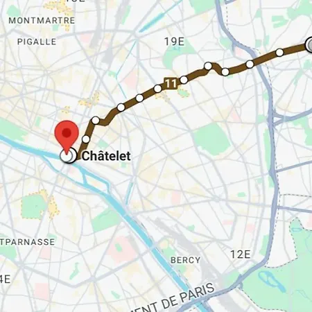Whole Flat Near Metro Station Romainville