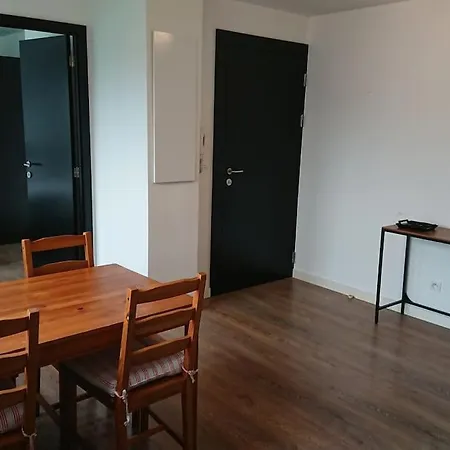 Whole Flat Near Metro Station Romainville